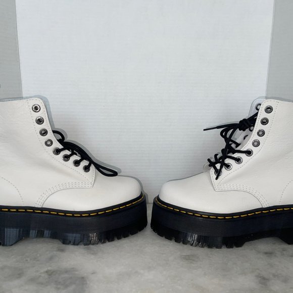 DR. MARTENS White 1460 Pascal Max Boots - Picture 4 of 14